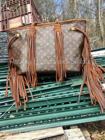 Fringed Louis Vuitton Neverfull GM  Fancy purses, Louis vuitton, Louis  vuitton neverfull gm